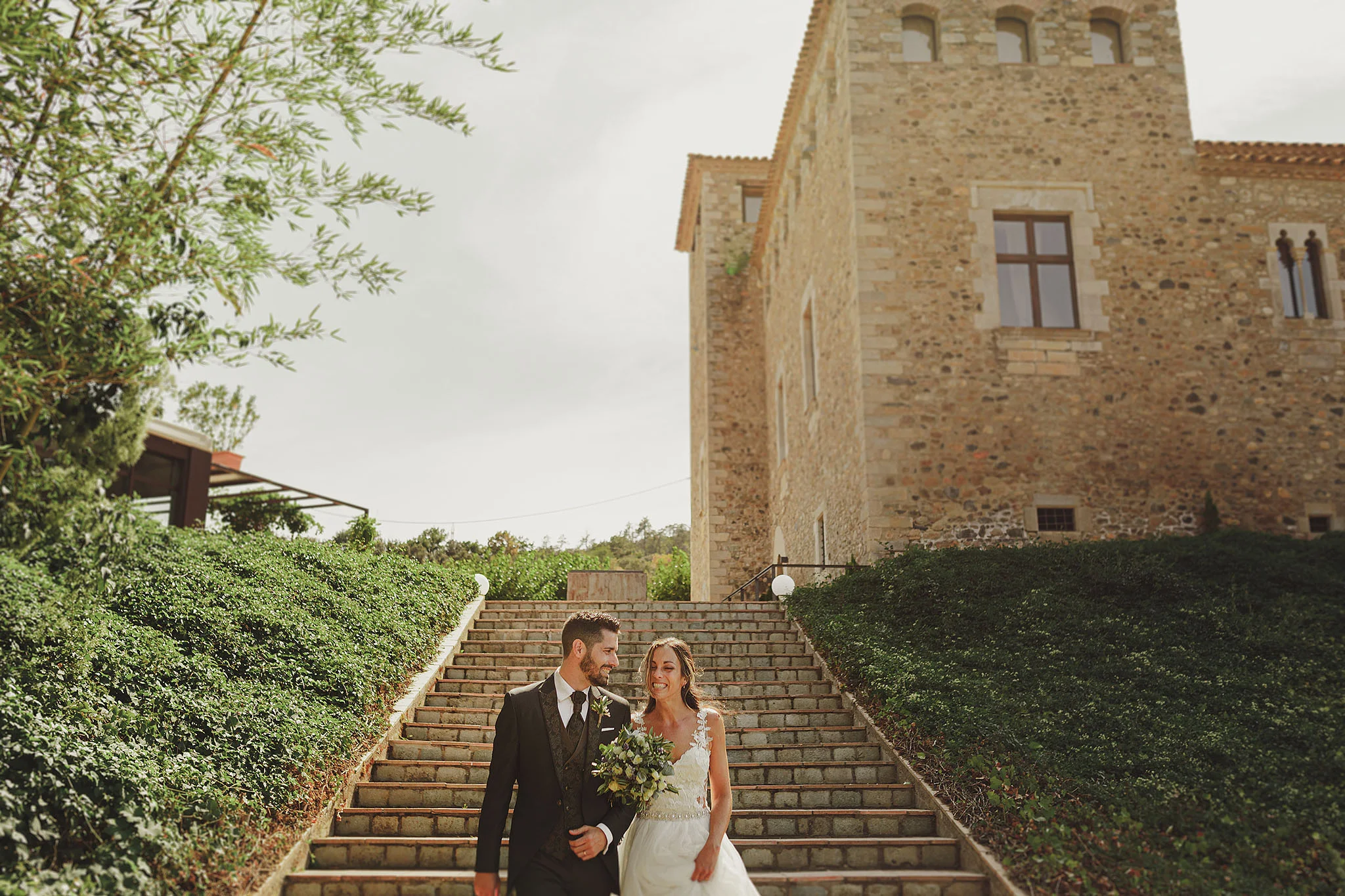 weddings in Girona and Costa Brava. Original couples photography