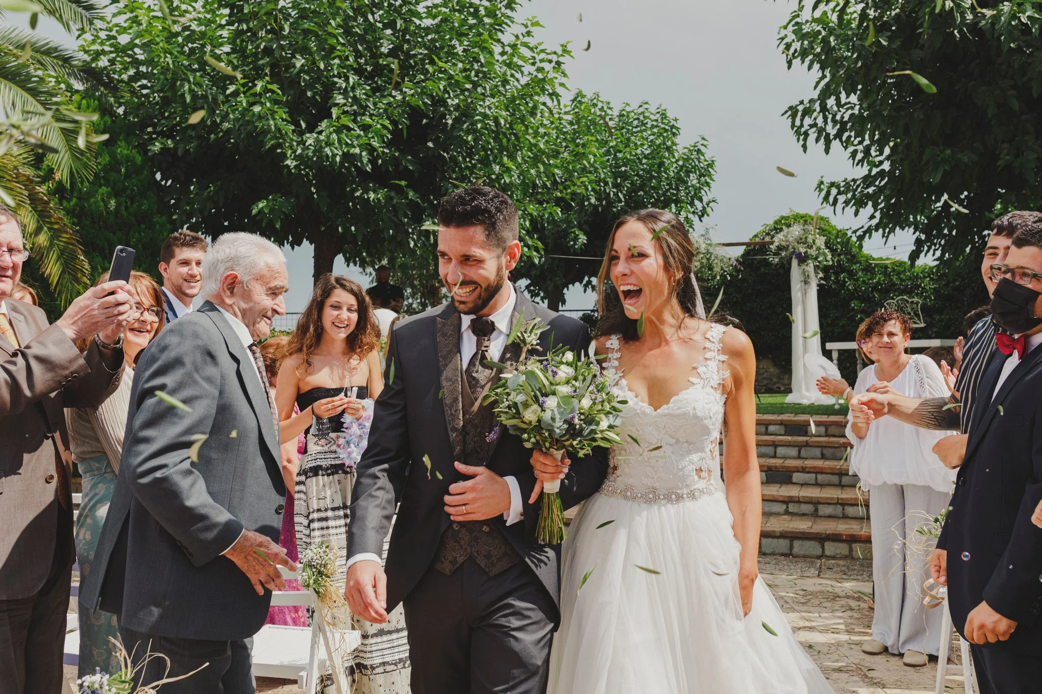 weddings in Girona and Costa Brava. Original couples photography