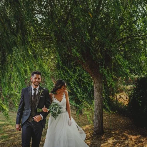 weddings in Girona and Costa Brava. Original couples photography