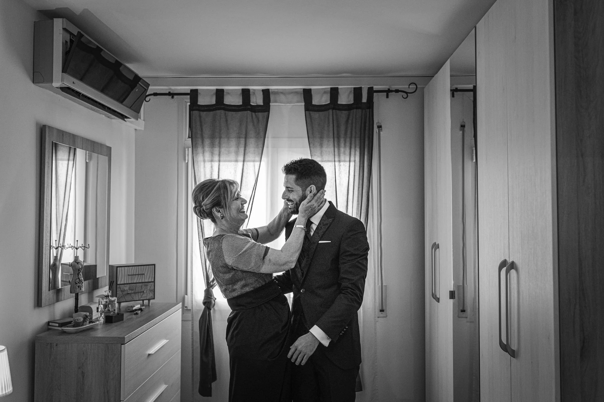 weddings in Girona and Costa Brava. Original couples photography