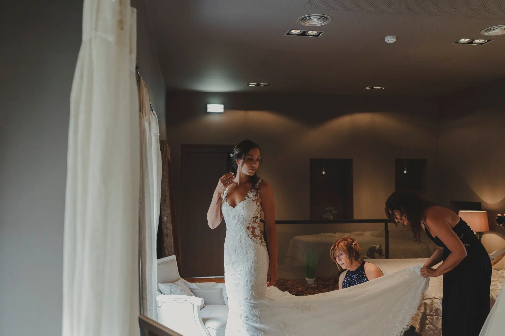 weddings in Girona and Costa Brava. Original couples photography