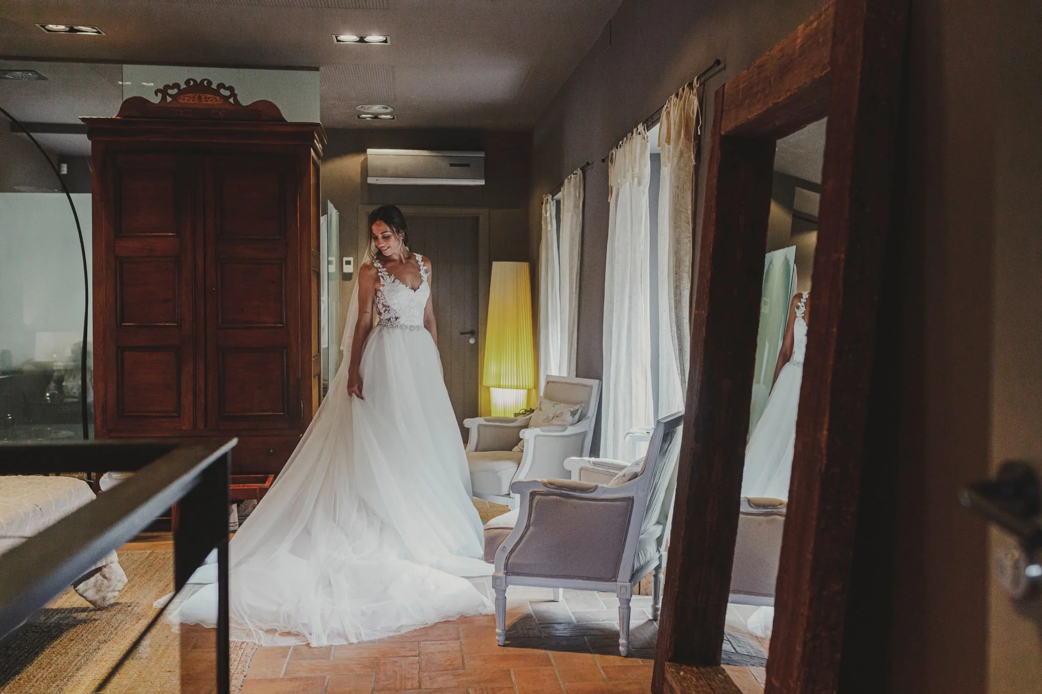 weddings in Girona and Costa Brava. Original couples photography