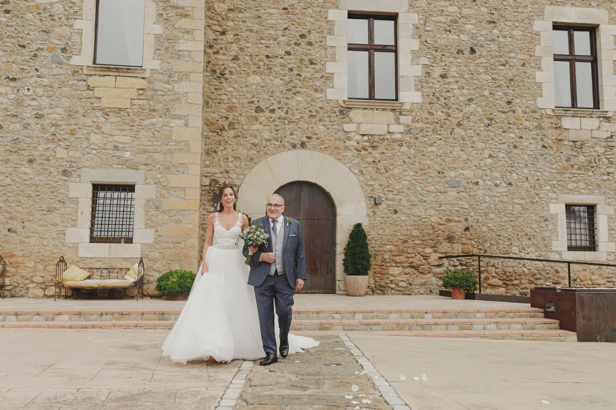weddings in Girona and Costa Brava. Original couples photography