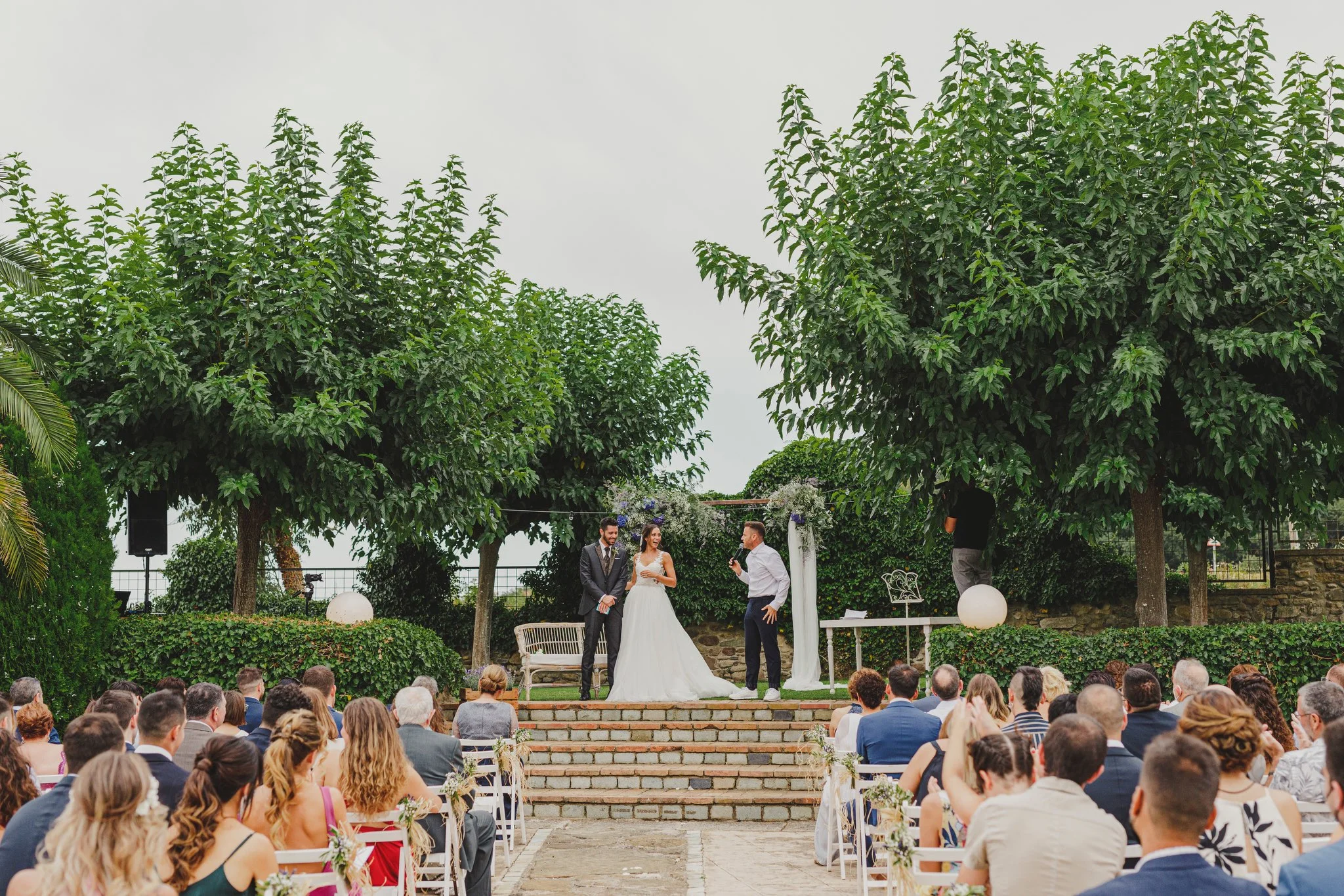 weddings in Girona and Costa Brava. Original couples photography