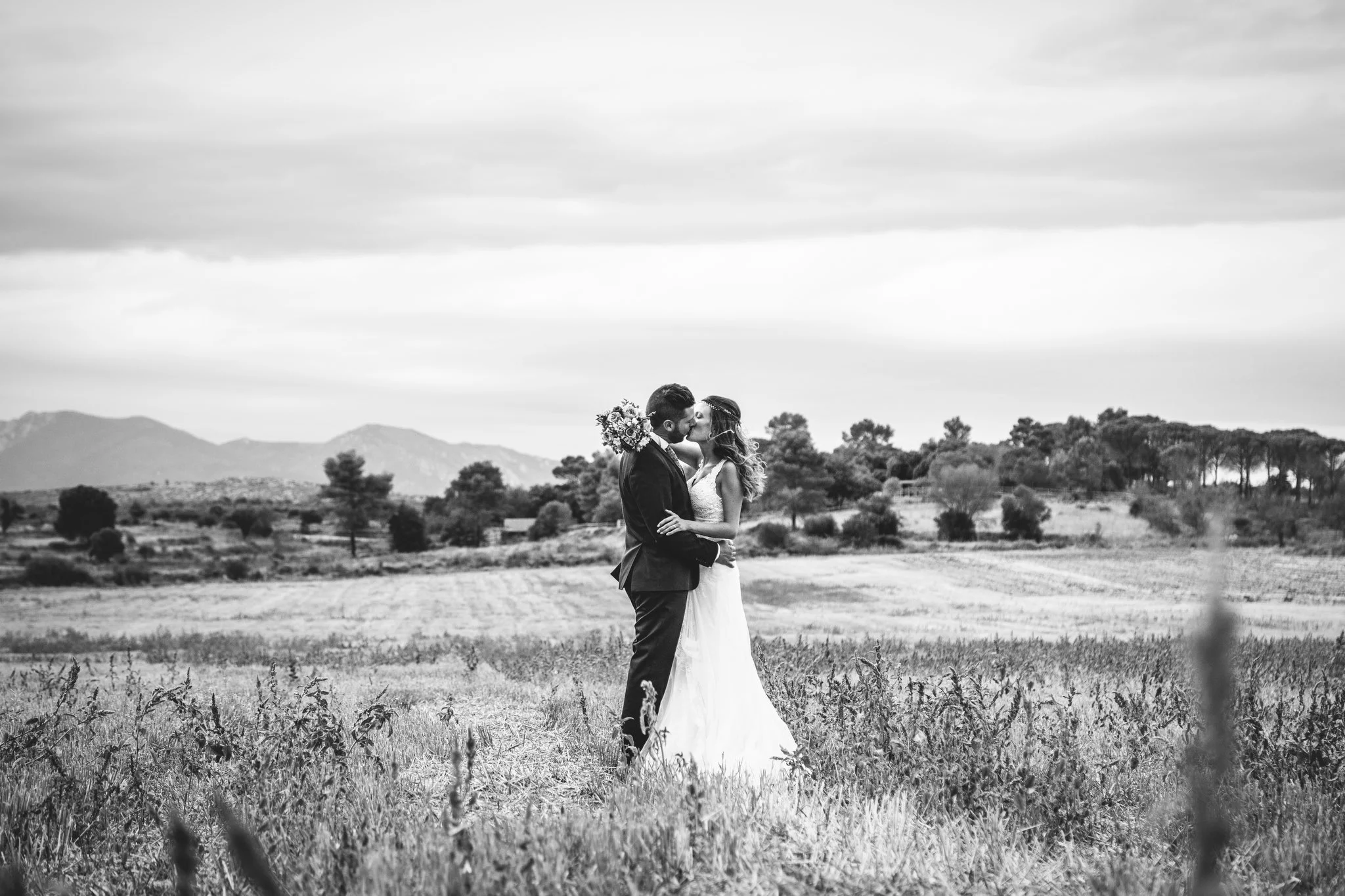 Àlex Tremps- Original Couple Weddings - Nice Photography, engagement sessions, in Catalonia reportatge de casament-bodas